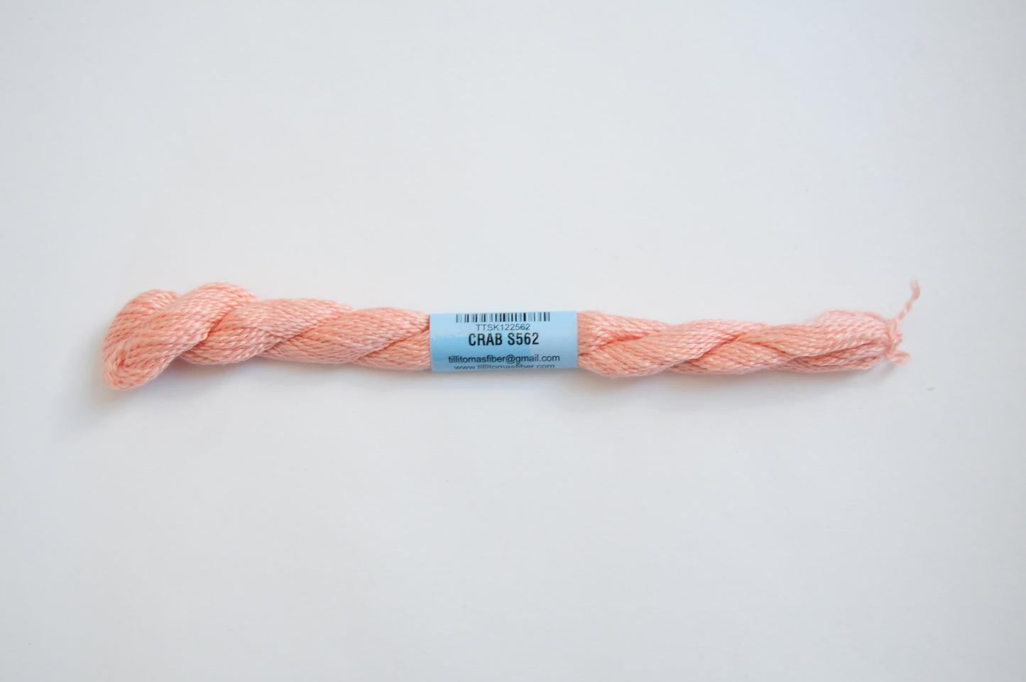 Essentials Skein - Crab 562