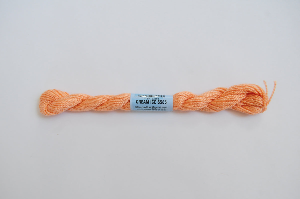 Essentials Skein - Cream Ice 585
