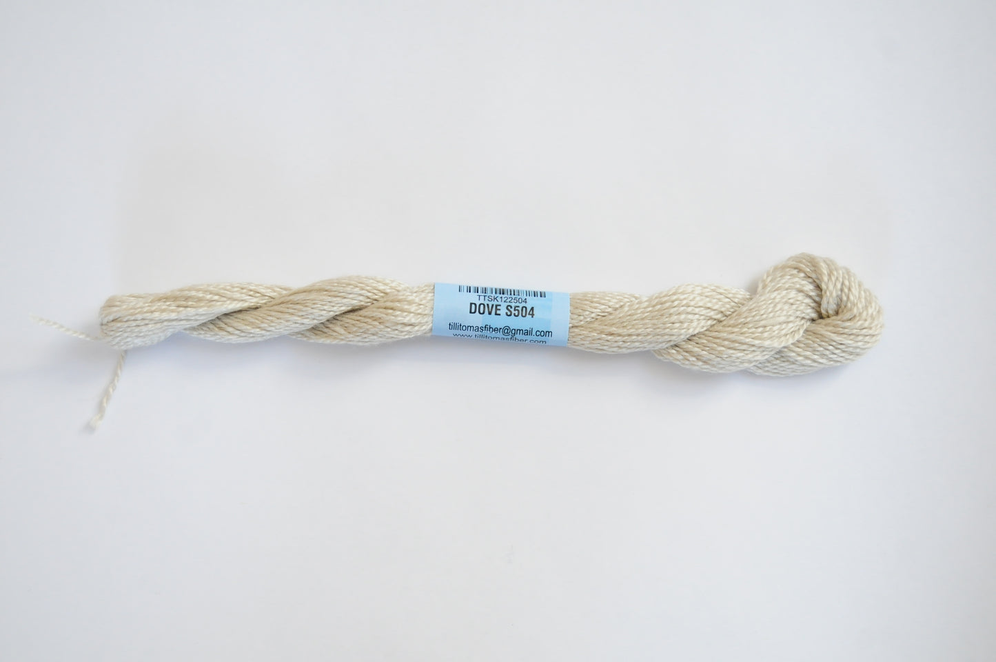 Essentials Skein - Dove 504