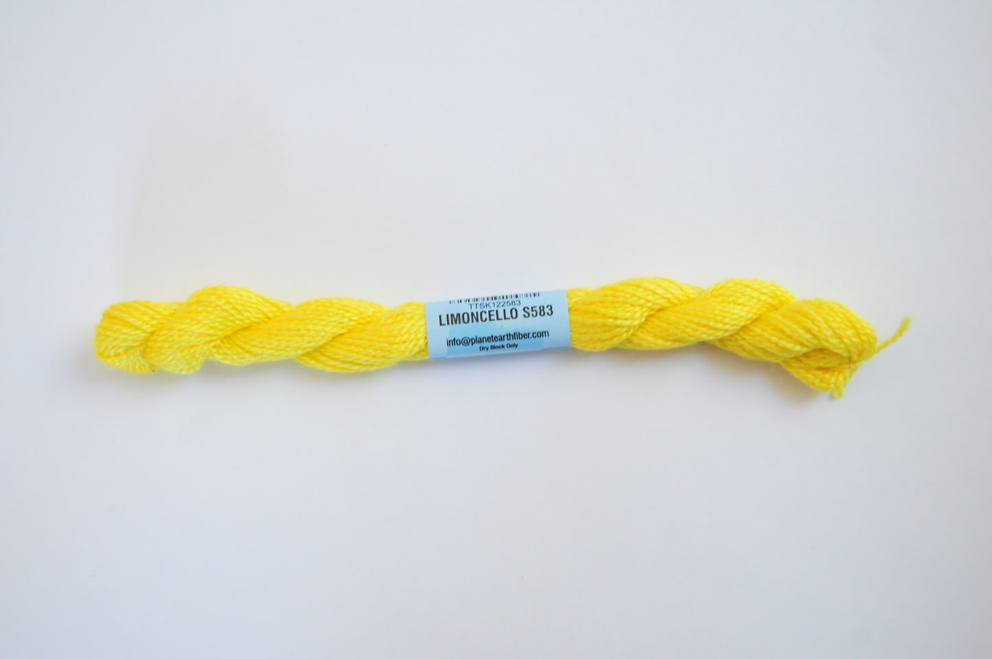 Essentials Skein - Limoncello 583