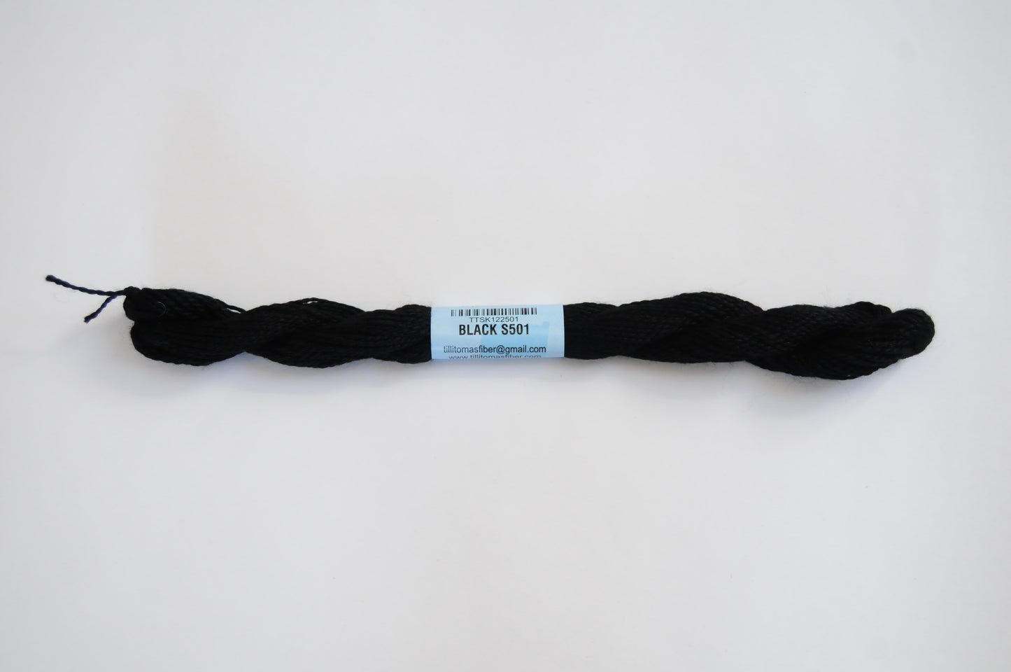 Essentials Skein - Black 501
