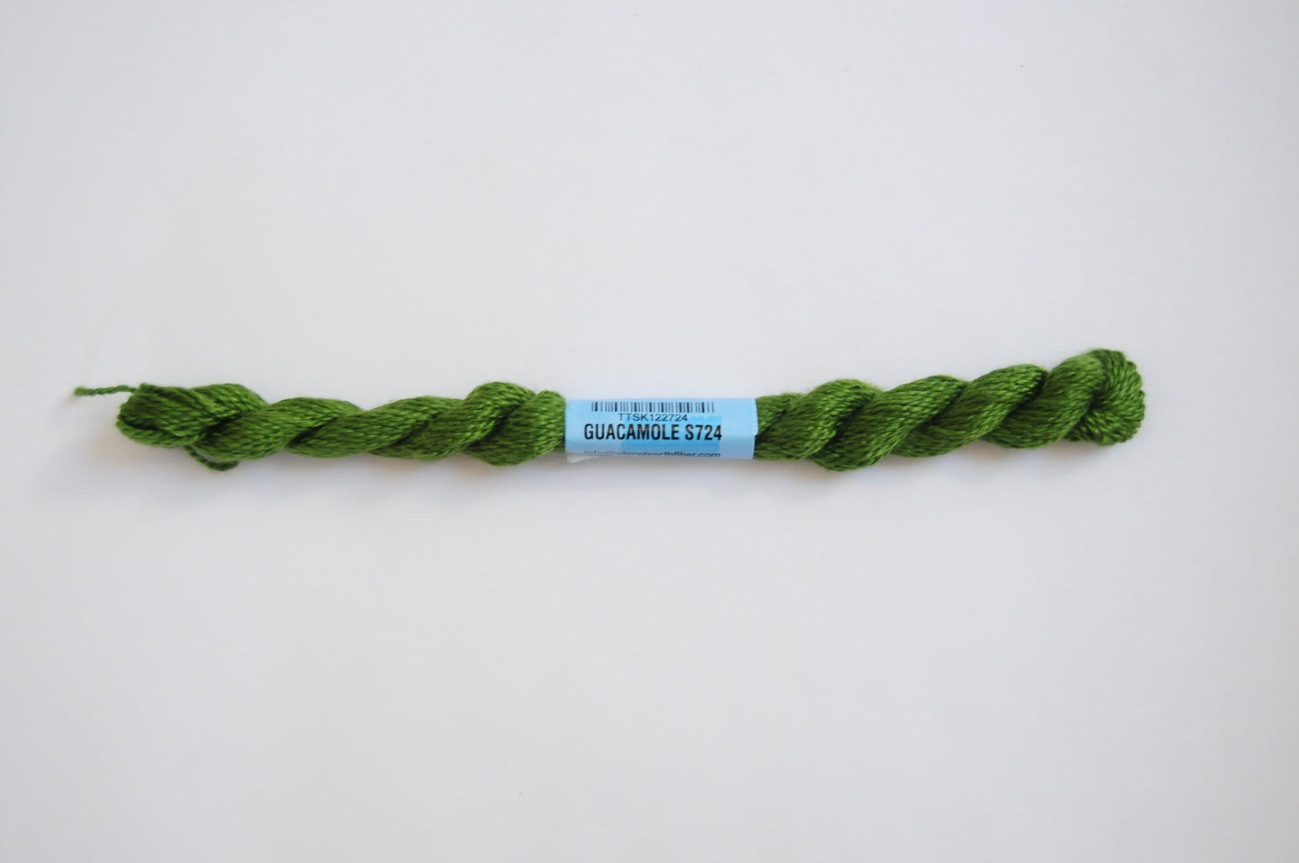 Essentials Skein - Guacamole 724