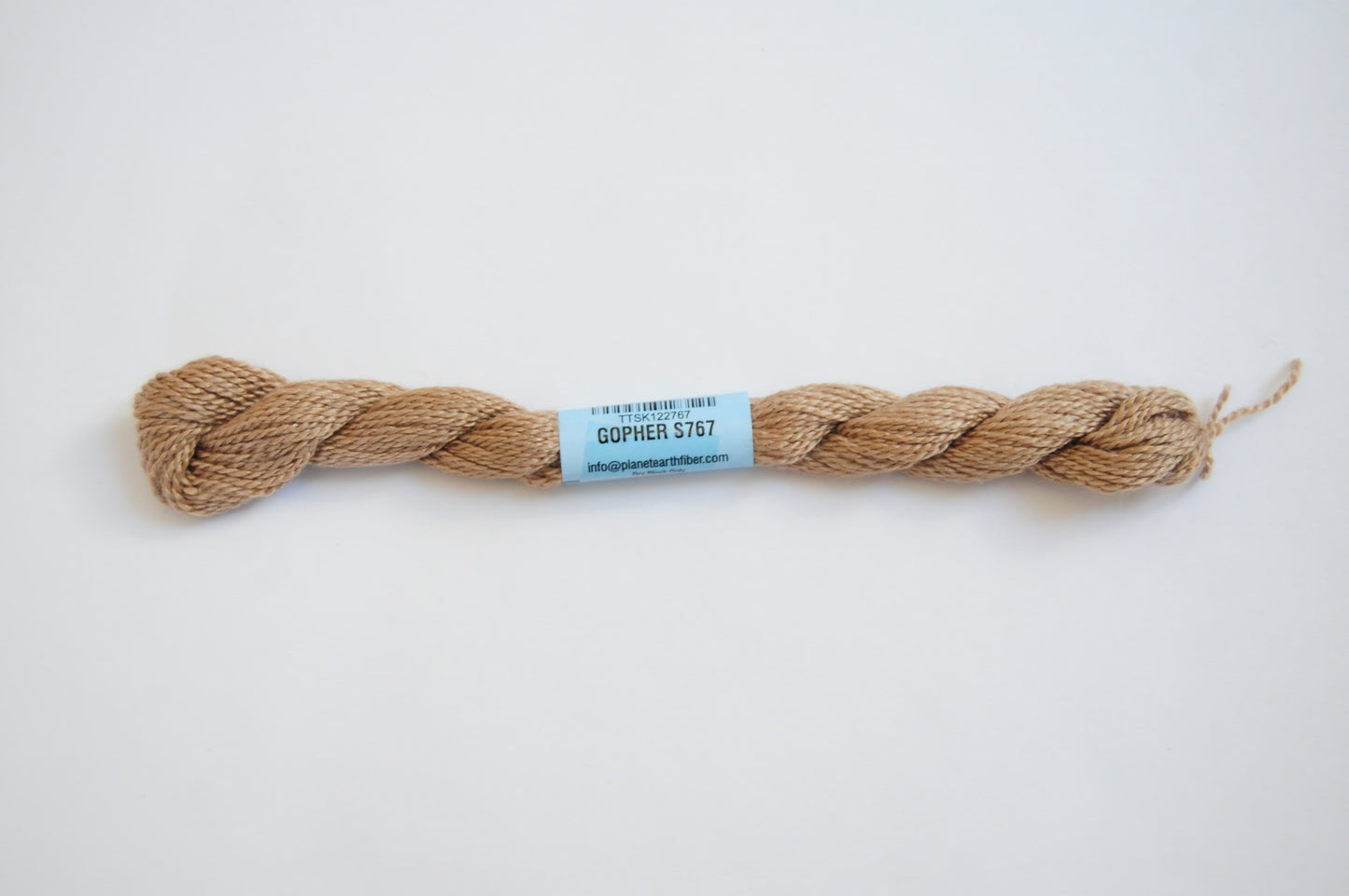 Essentials Skein - Gopher 767