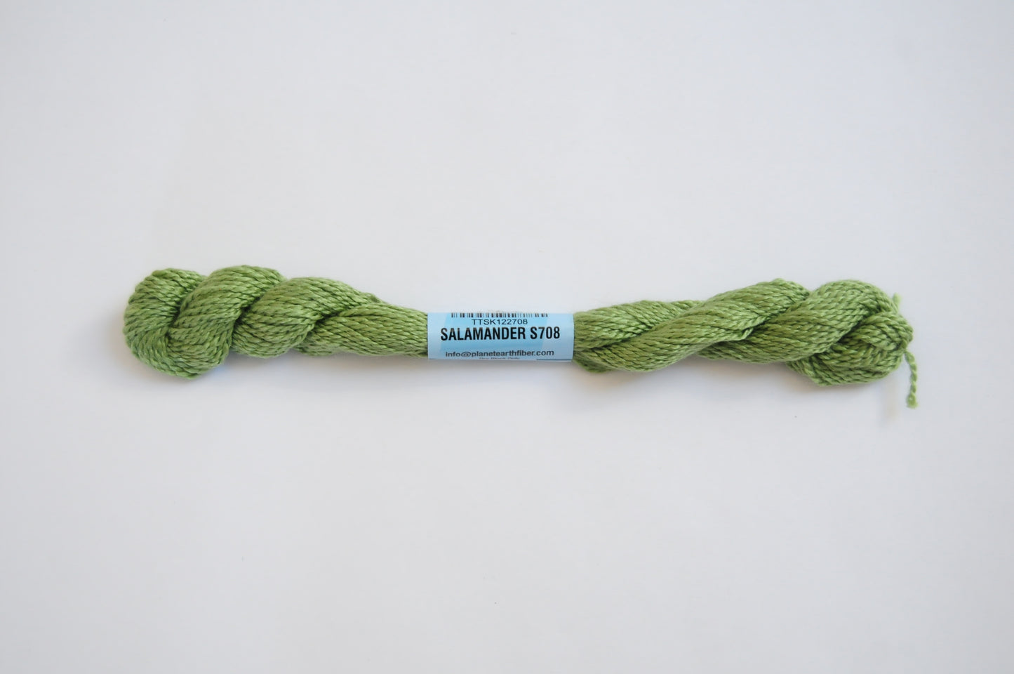 Essentials Skein - Salamander 708