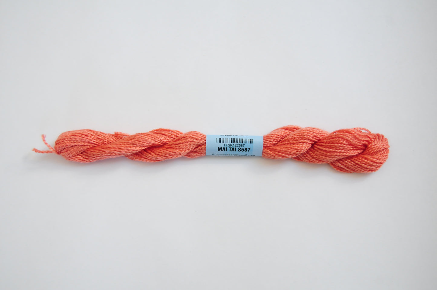 Essentials Skein - Mai Tai 587