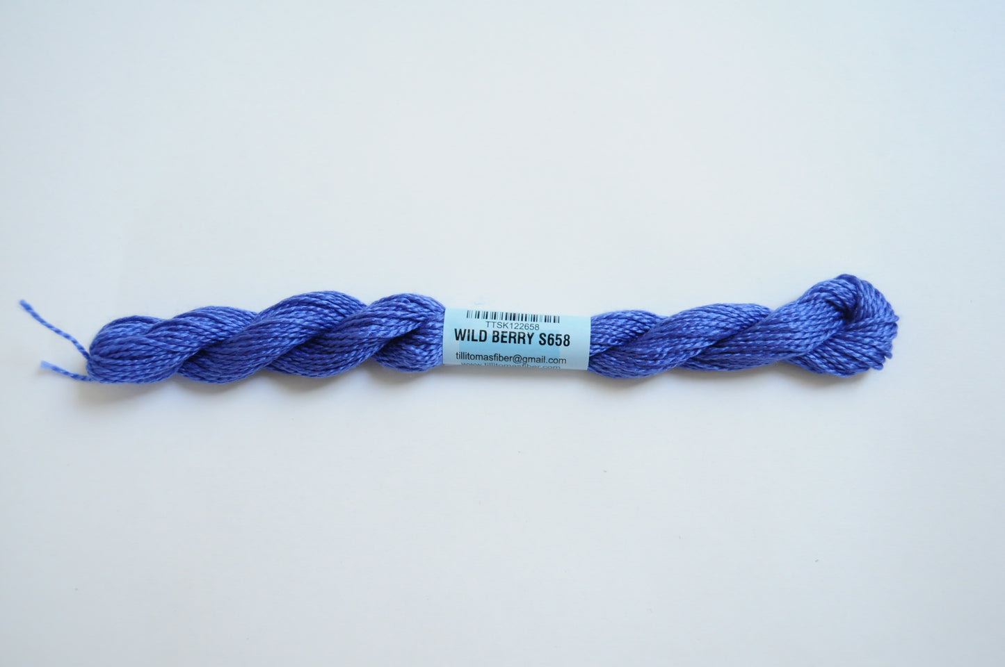 Essentials Skein - Wild Berry 658
