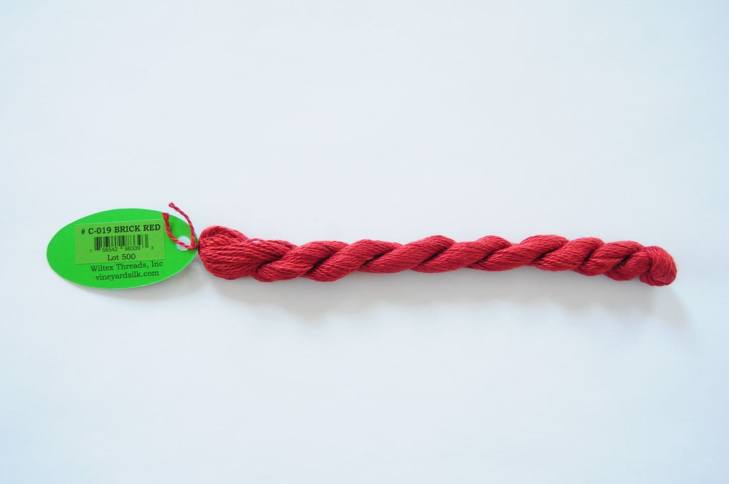 Vineyard Silk Classic Skein - Brick Red 019