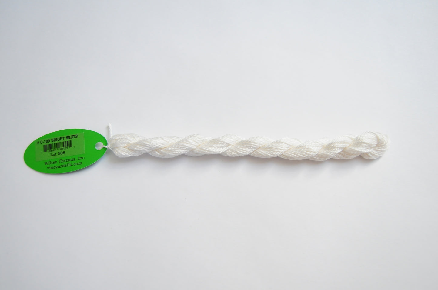 Vineyard Silk Classic Skein - Bright White 109