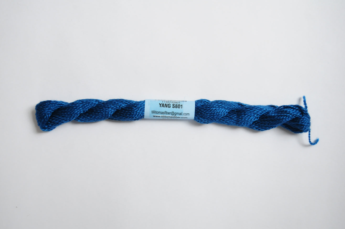 Essentials Skein - Yang 801