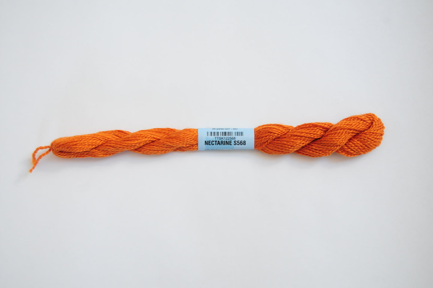 Essentials Skein - Nectarine 568
