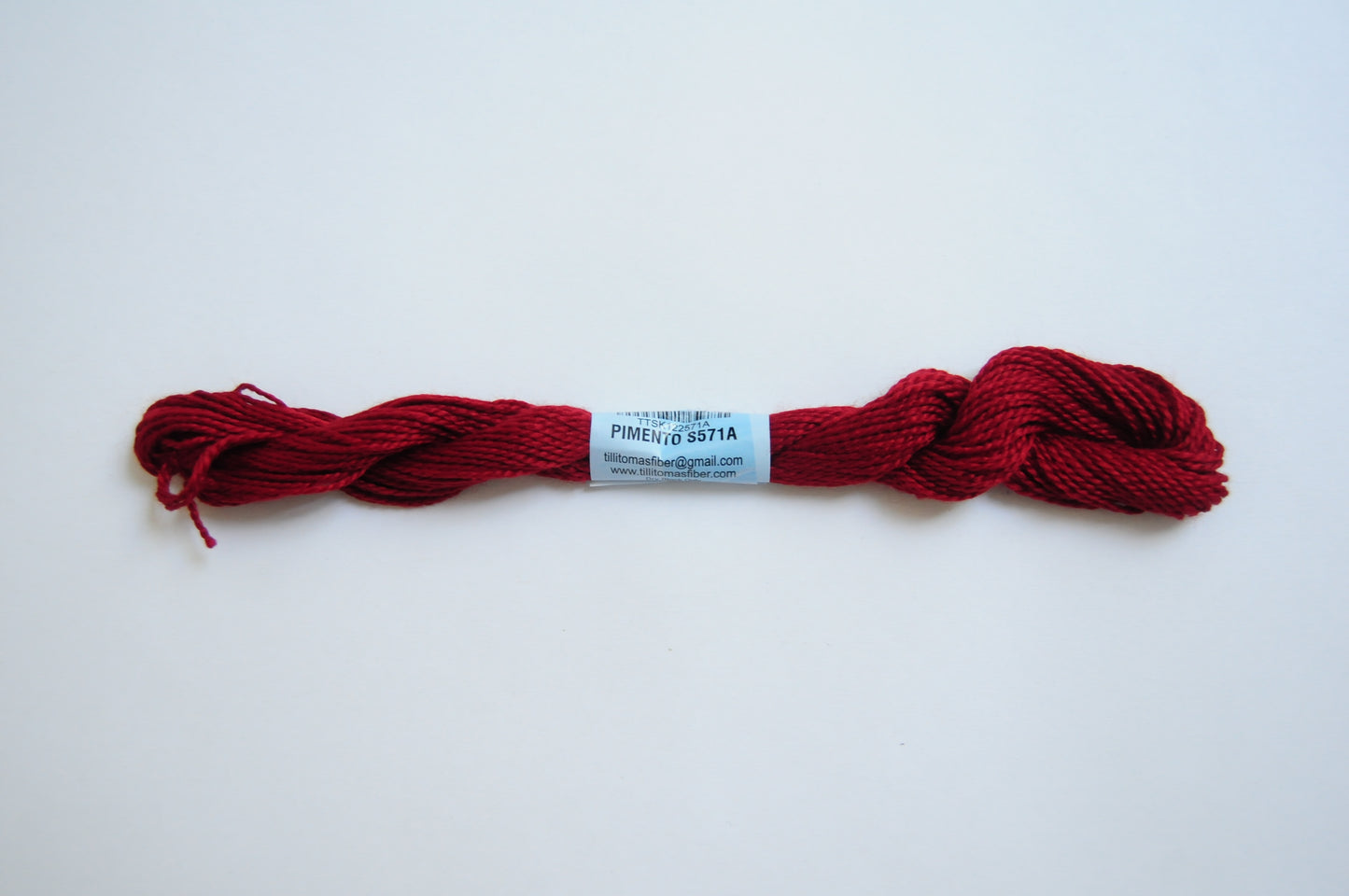 Essentials Skein - Pimento 571A