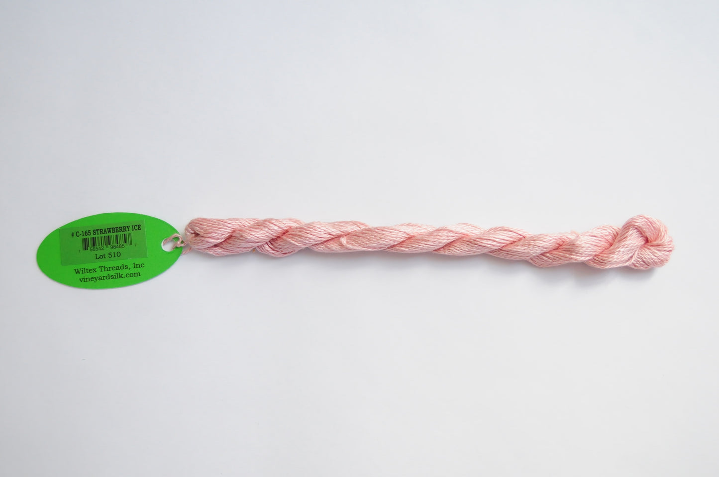 Vineyard Silk Classic Skein - Strawberry Ice 165