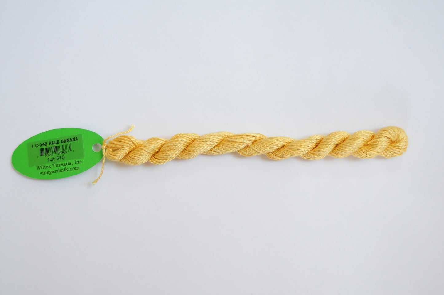Vineyard Silk Classic Skein - Pale Banana 048