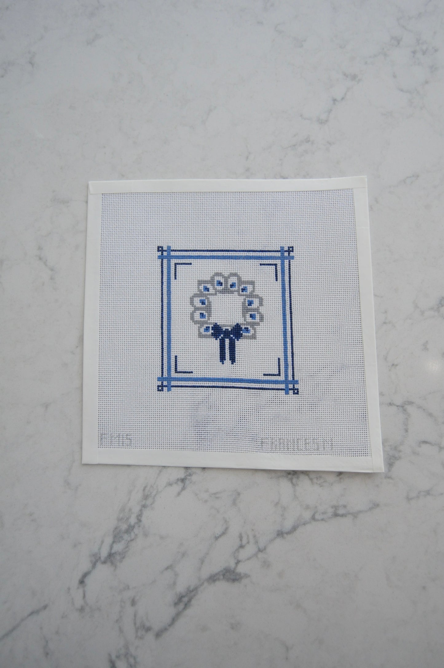 STUDIO SALE (IMPERFECTION) - OYSTER WREATH