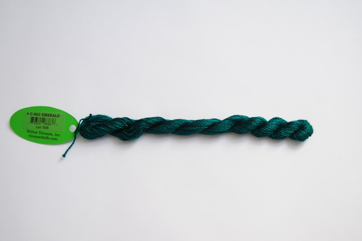 Vineyard Silk Classic Skein - Emerald 063