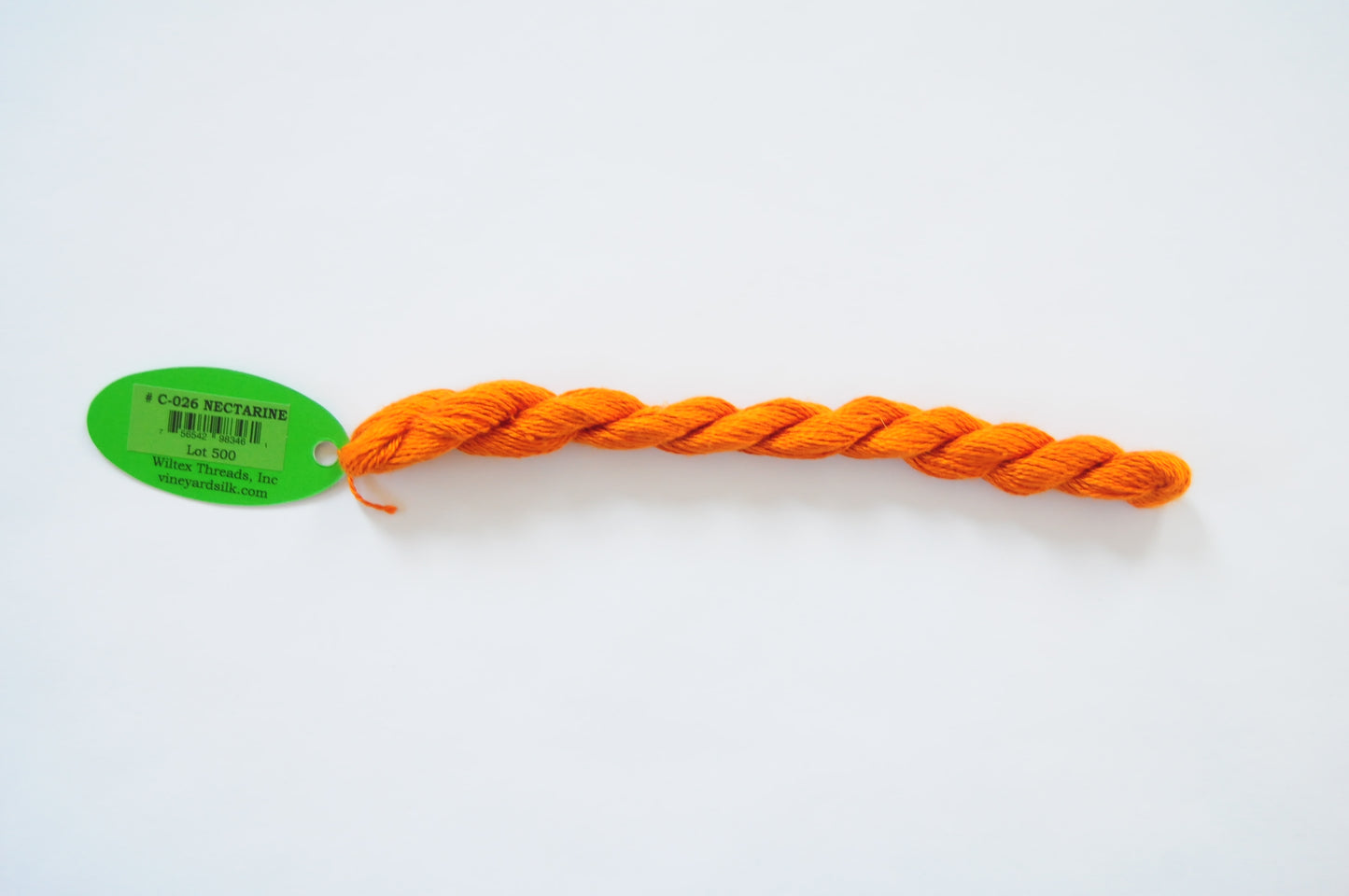 Vineyard Silk Classic Skein - Nectarine 026