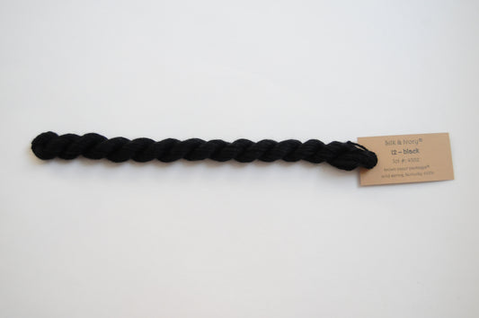 Silk & Ivory Skein - Black 012
